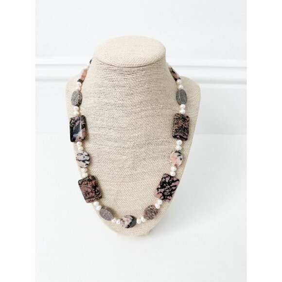 NWT Genuine Zebra Rhodonite & Pearls Necklace Gray Pink White Beaded - Picture 1 of 5